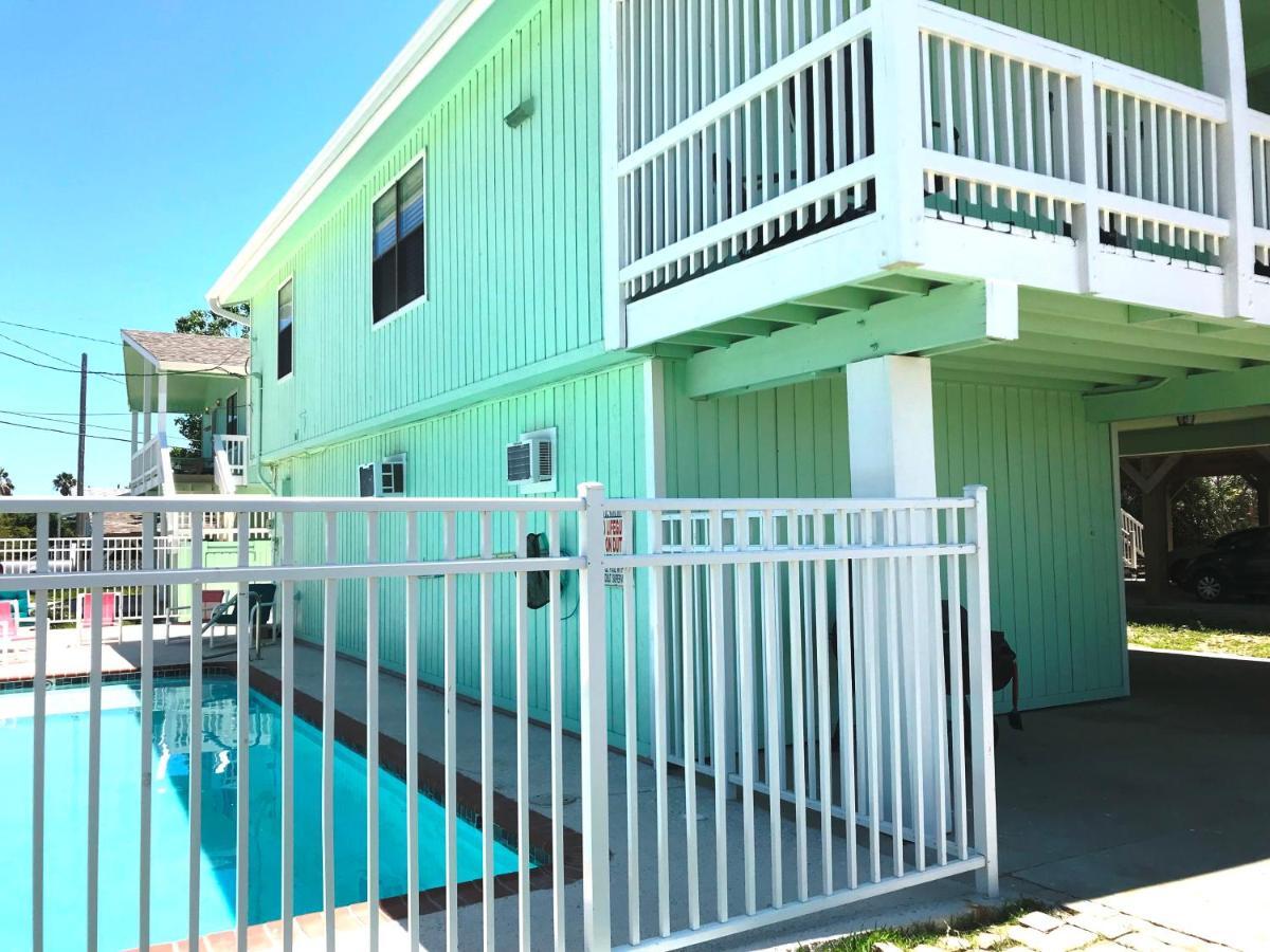 Twice As Nice Hotel Port Aransas Exterior photo